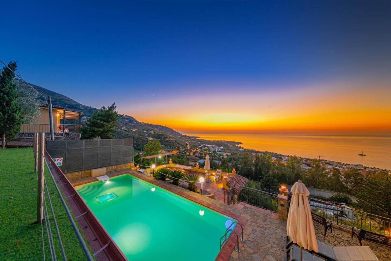 Residence Agape Cefalù Exteriör bild