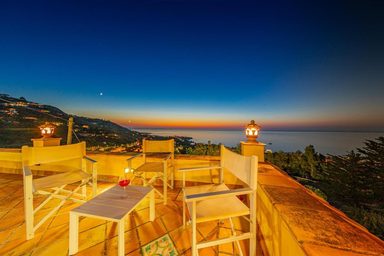 Residence Agape Cefalù Exteriör bild