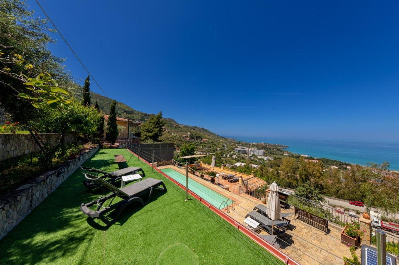 Residence Agape Cefalù Exteriör bild